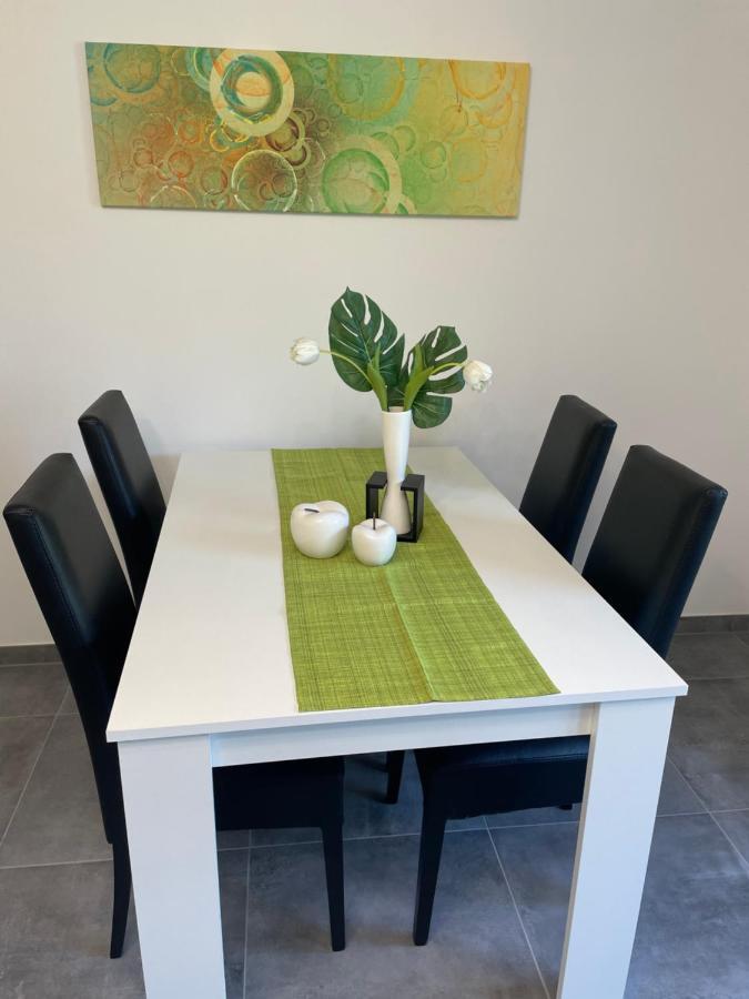 Winzer Lounge Ferienwohnung 데르나우 외부 사진