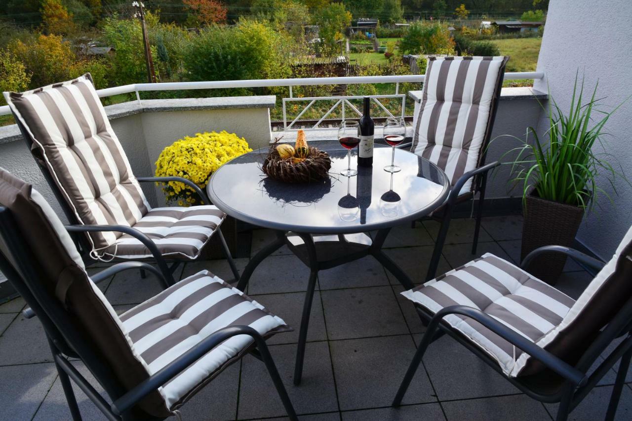 Winzer Lounge Ferienwohnung 데르나우 외부 사진